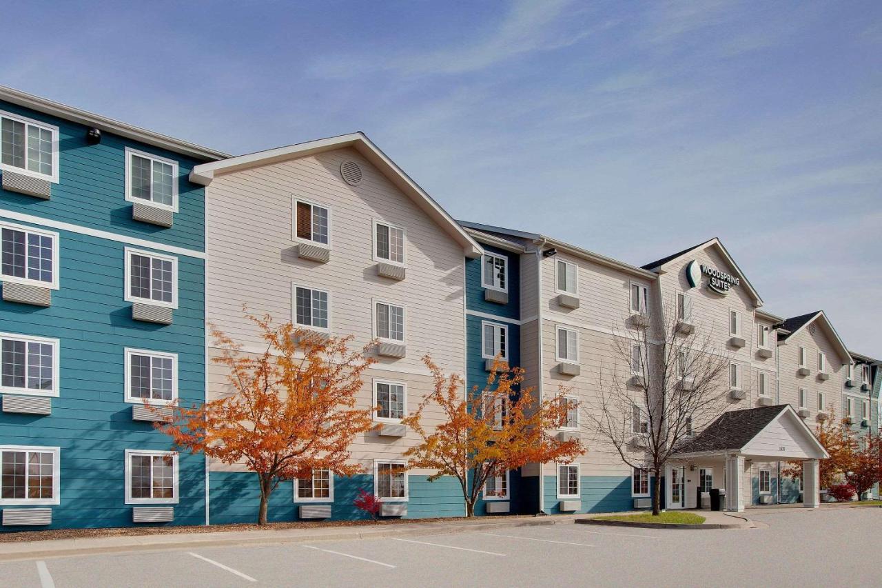 Woodspring Suites Council Bluffs Exterior photo